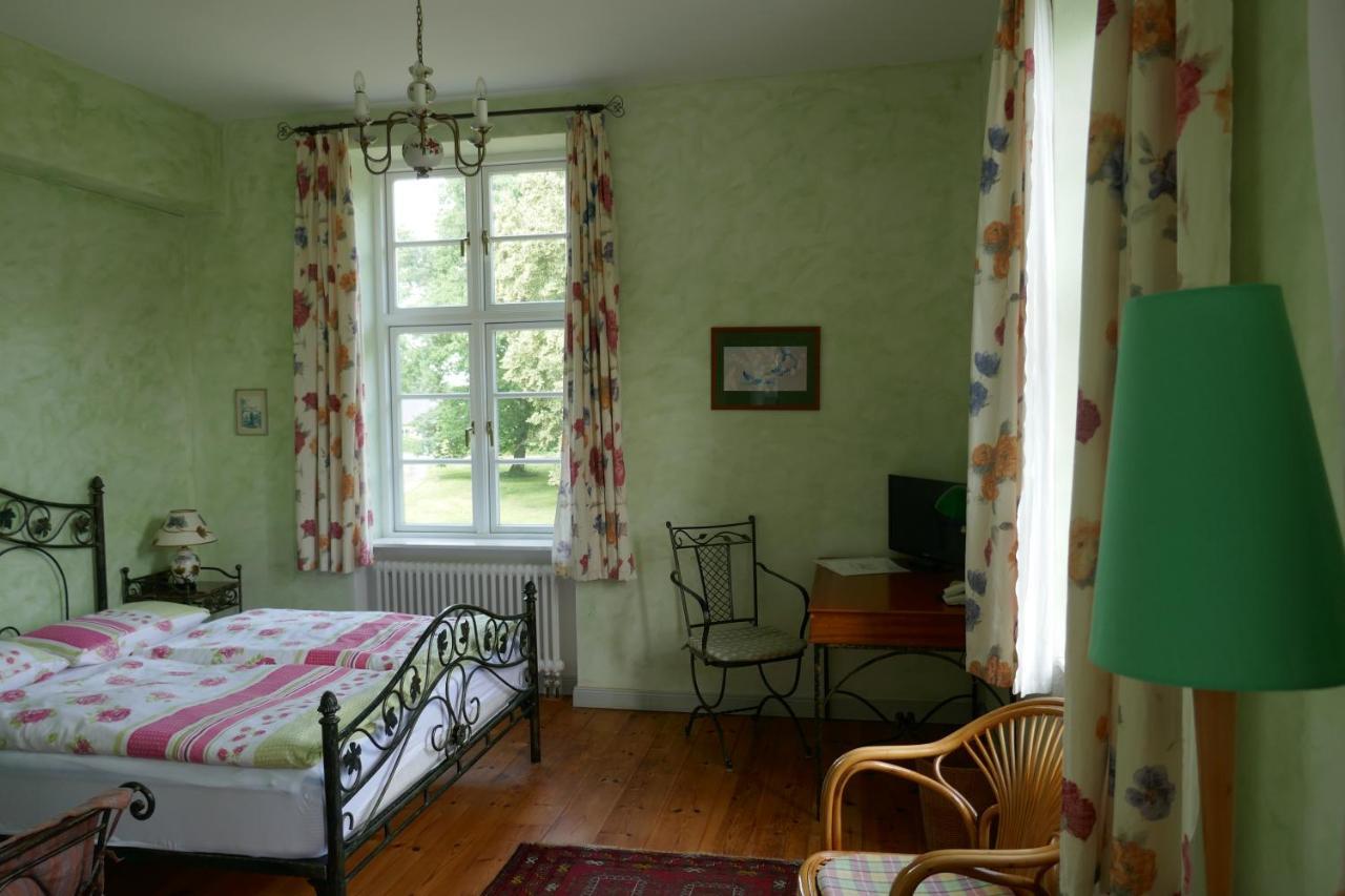 Landhaus Schloss Koelzow Kolzow Extérieur photo