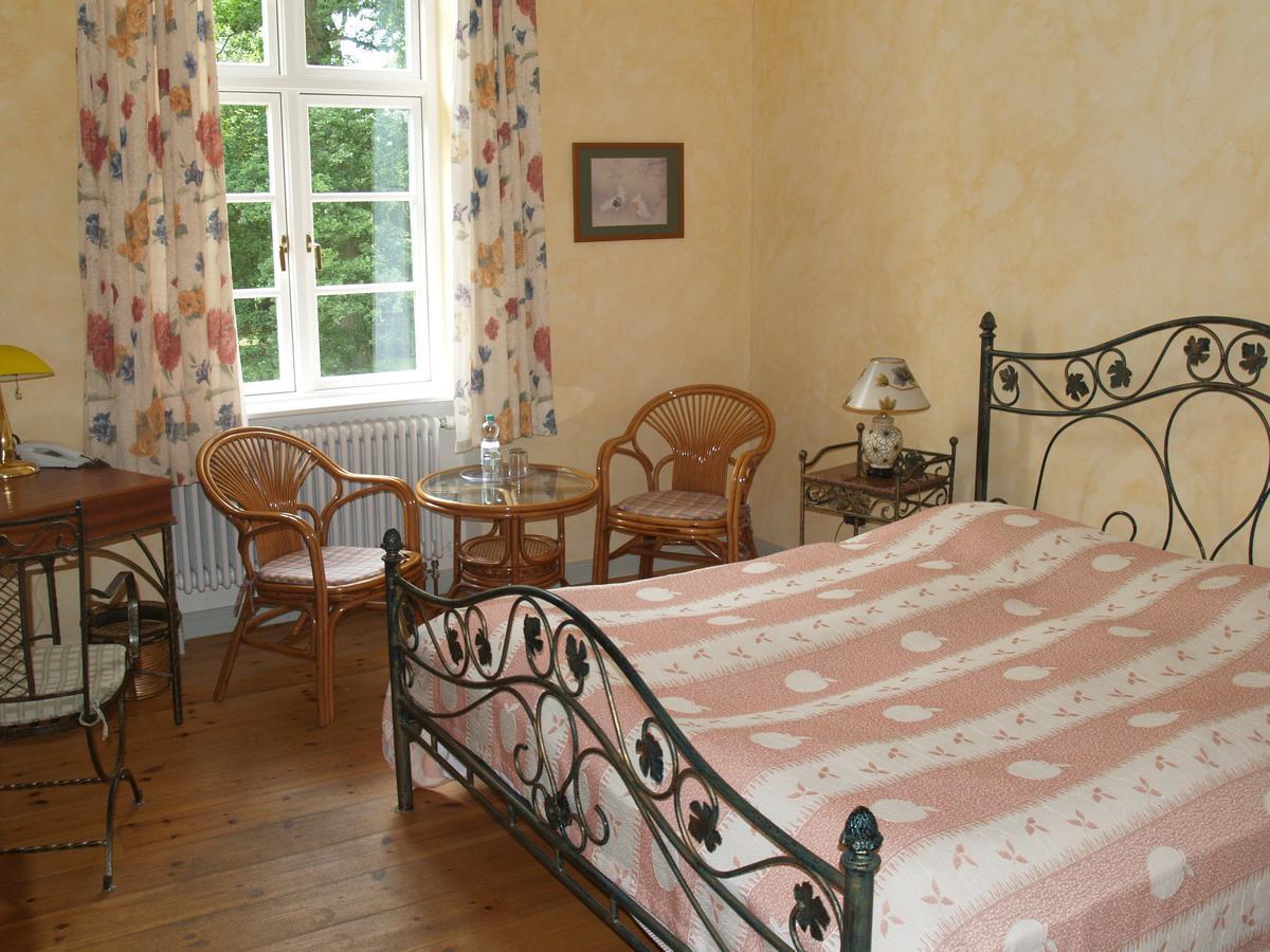 Landhaus Schloss Koelzow Kolzow Extérieur photo