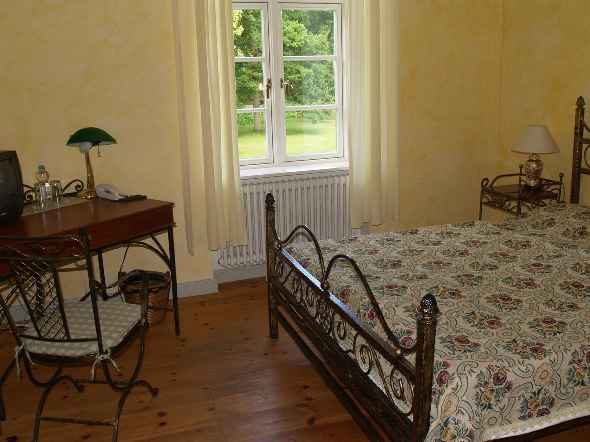 Landhaus Schloss Koelzow Kolzow Extérieur photo